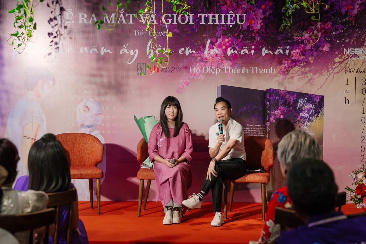 "Mùa hè năm ấy bên em là mãi mãi" - Tiểu thuyết về đại dịch cháy hàng sau 5 ngày ra mắt